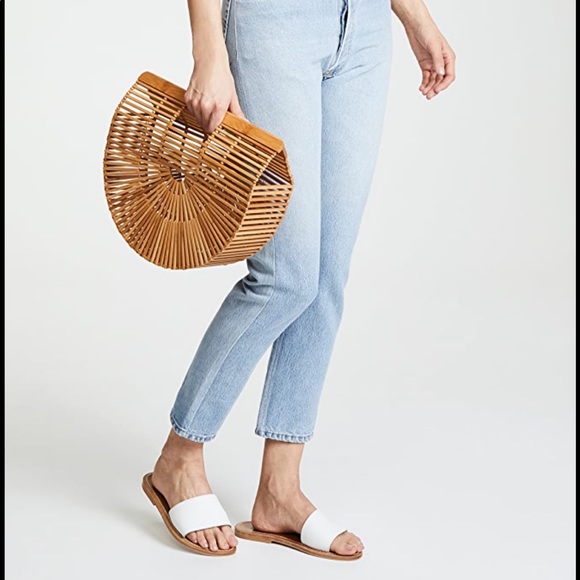 cult gaia Handbags - NWOT cult Gaia clutch